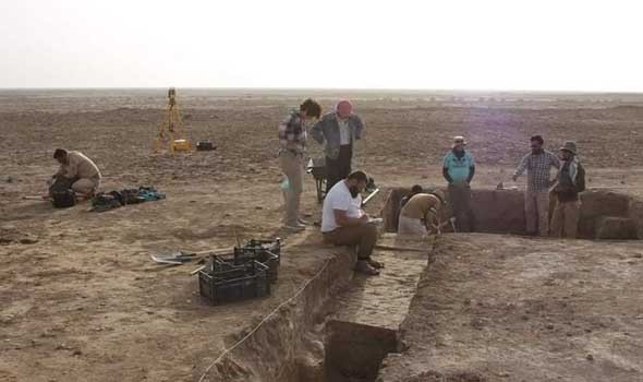  العرب اليوم - اكتشاف مقبرتان من العصر الصاوي بمحافظة المنيا في مصر