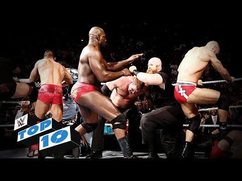 أبرز 10 لحظات في smackdown هذا الأسبوع