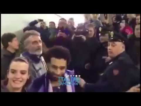 جماهير فيورنتينا تغني لمحمد صلاح