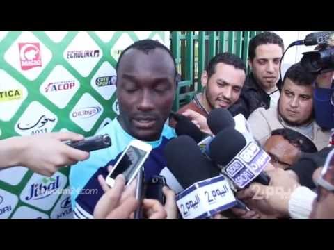 شاهد مابيدي يعِد جمهور الرجاء بالتسجيل في مرمى الوداد