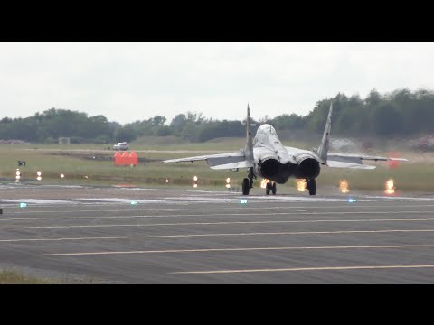 فيديو إقلاع عمودي للطائرة المقاتلة mig29