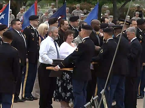 fort hood attack survivors receive purple hearts