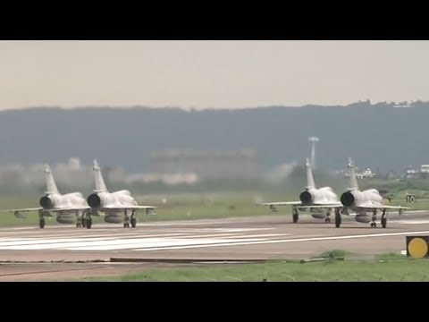 taiwan fighter jet mirage2000 lost contact during drill