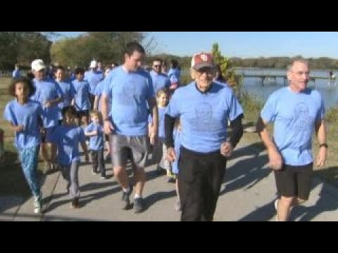 family runs 100 miles