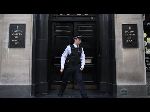 7 arrested over londons hatton garden heist