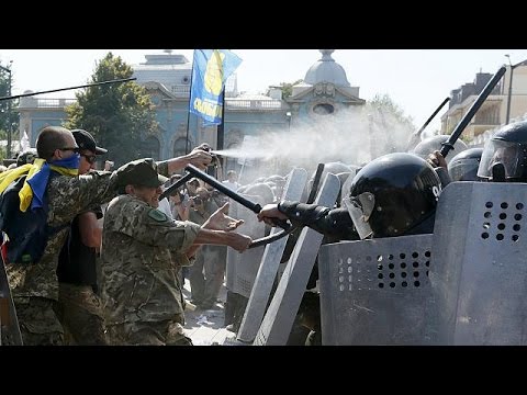 ukraine angry clashes as bill adopted