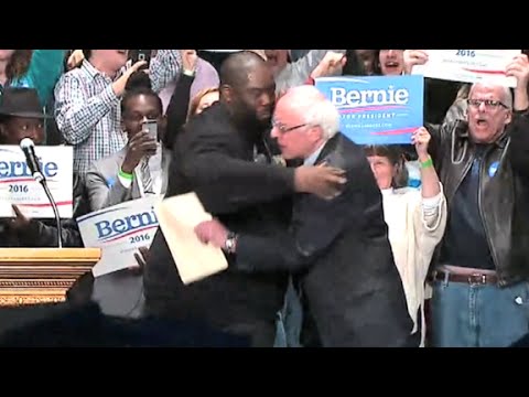 while introducing democratic presidential candidate bernie sanders in atlanta