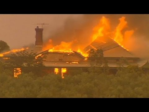 southern australia burns as fatal bushfires