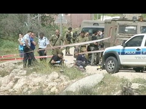 palestinian shot dead after stabbing 2 israeli soldiers