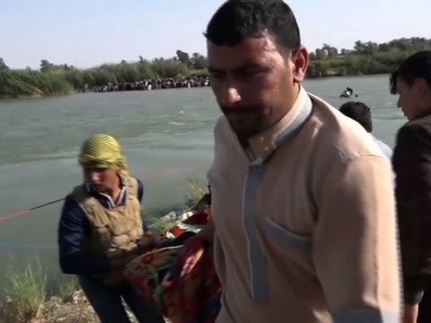 raw fight for fallujah as civilians flee