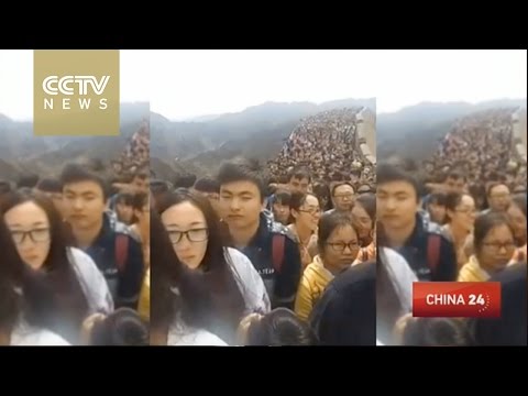 ’great wall of people’ during may