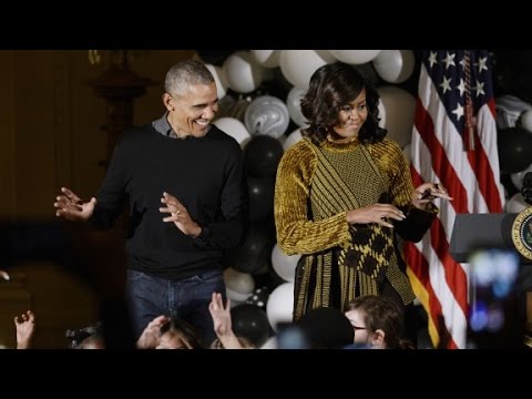 obamas dance to thriller at white house hallo