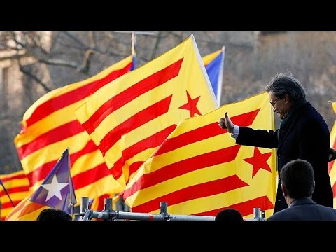 thousands rally to support catalonian independence leader