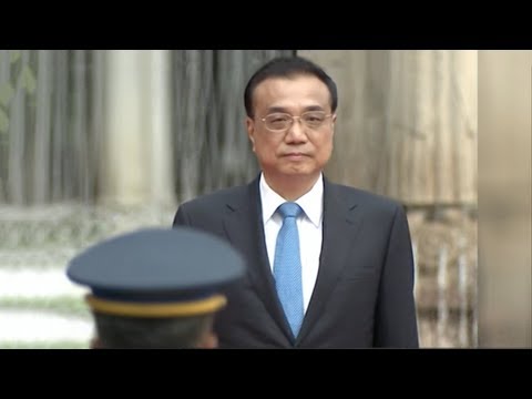 premier li keqiang meets with philippine president rodrigo duterte