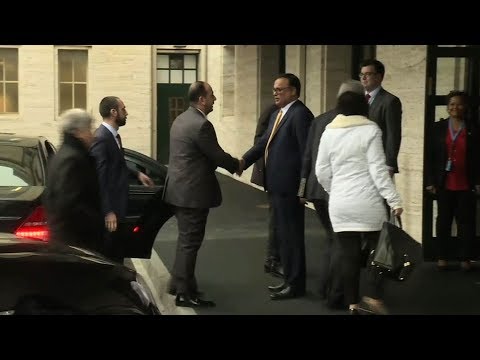 syrian government delegates meet