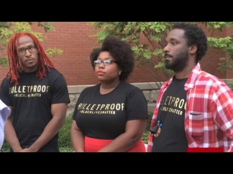 clinton meets with blacklivesmatter protesters