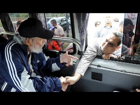 cubas fidel castro reappears after 14 months